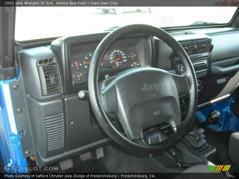 Intense Blue Pearl / Dark Slate Gray 2003 Jeep Wrangler SE 4x4