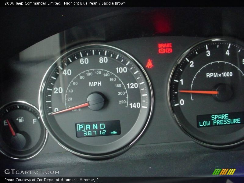 Midnight Blue Pearl / Saddle Brown 2006 Jeep Commander Limited