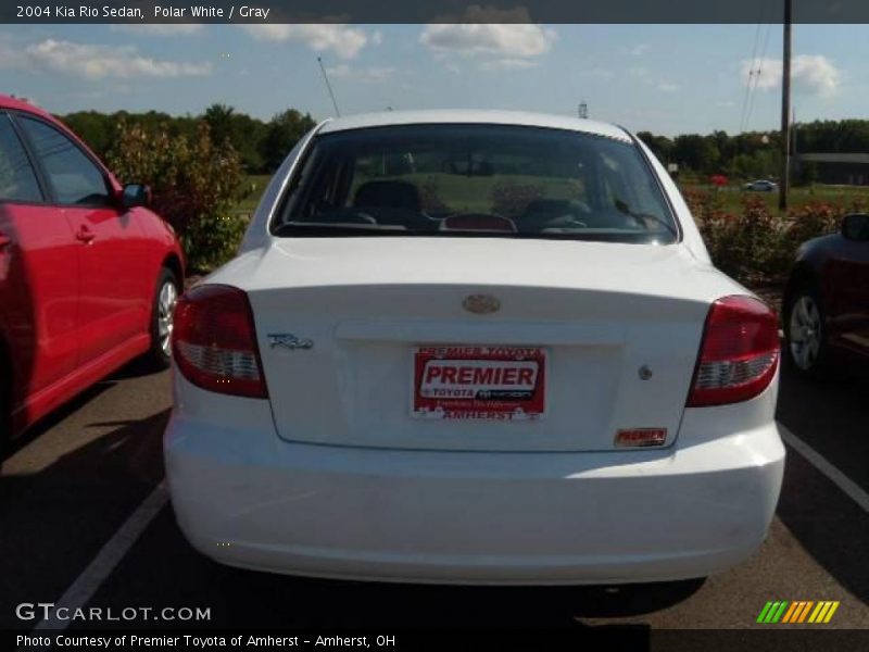 Polar White / Gray 2004 Kia Rio Sedan