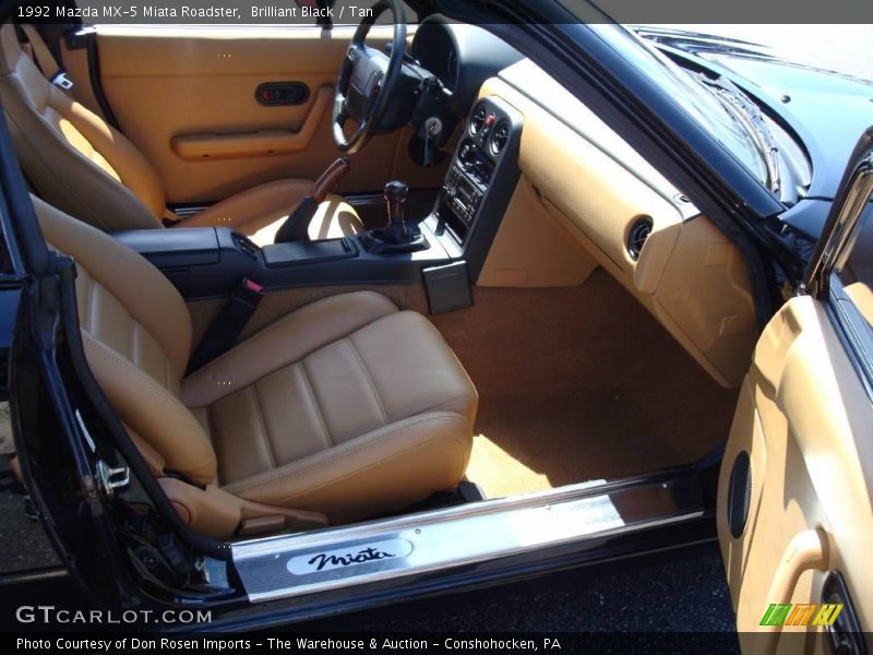 Brilliant Black / Tan 1992 Mazda MX-5 Miata Roadster