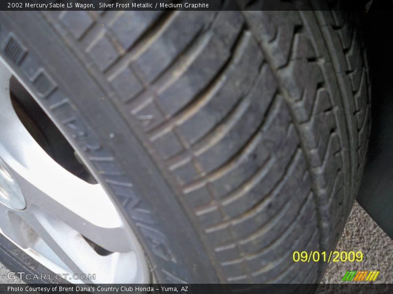 Silver Frost Metallic / Medium Graphite 2002 Mercury Sable LS Wagon