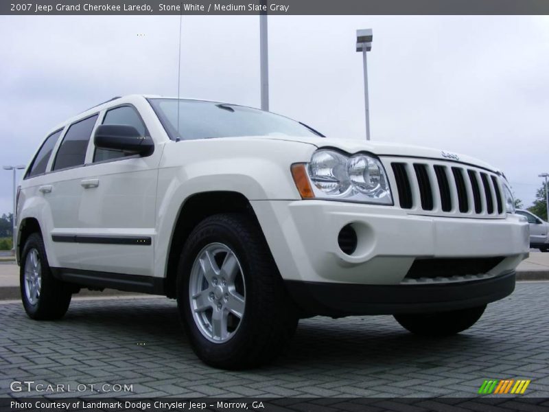 Stone White / Medium Slate Gray 2007 Jeep Grand Cherokee Laredo