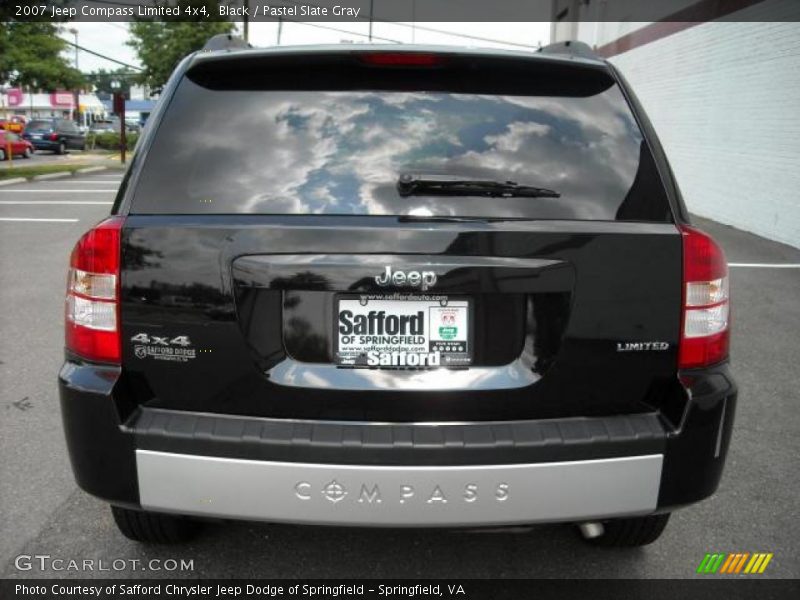 Black / Pastel Slate Gray 2007 Jeep Compass Limited 4x4