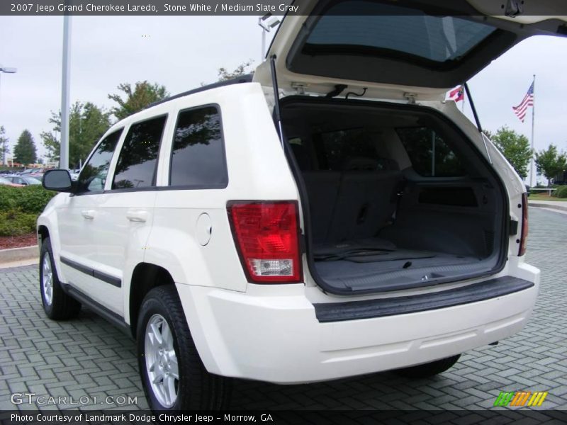 Stone White / Medium Slate Gray 2007 Jeep Grand Cherokee Laredo