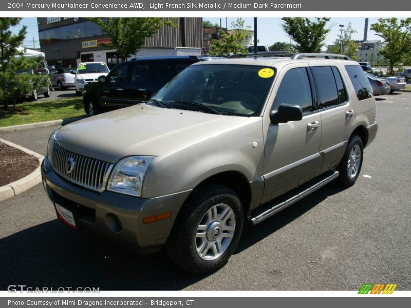 Light French Silk Metallic / Medium Dark Parchment 2004 Mercury Mountaineer Convenience AWD