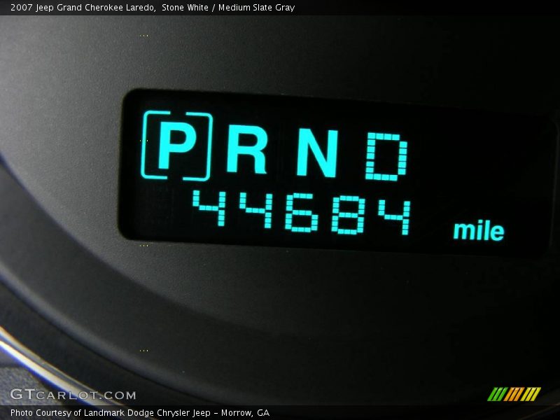 Stone White / Medium Slate Gray 2007 Jeep Grand Cherokee Laredo