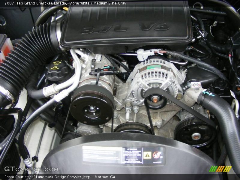 Stone White / Medium Slate Gray 2007 Jeep Grand Cherokee Laredo