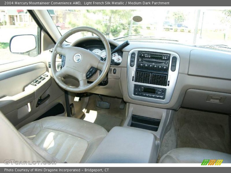 Light French Silk Metallic / Medium Dark Parchment 2004 Mercury Mountaineer Convenience AWD