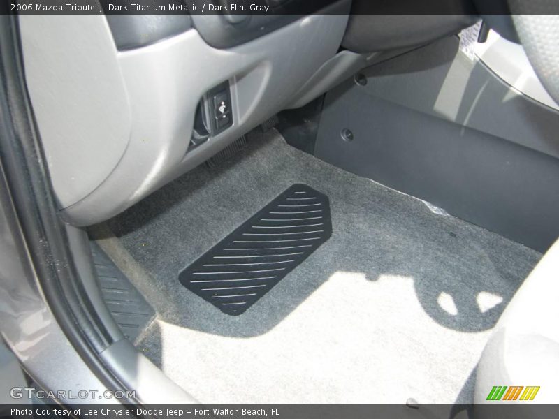 Dark Titanium Metallic / Dark Flint Gray 2006 Mazda Tribute i