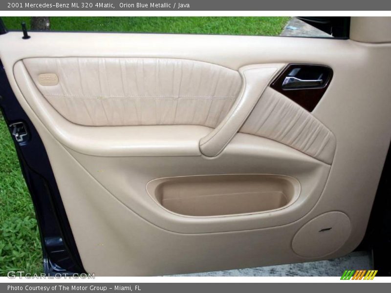 Orion Blue Metallic / Java 2001 Mercedes-Benz ML 320 4Matic