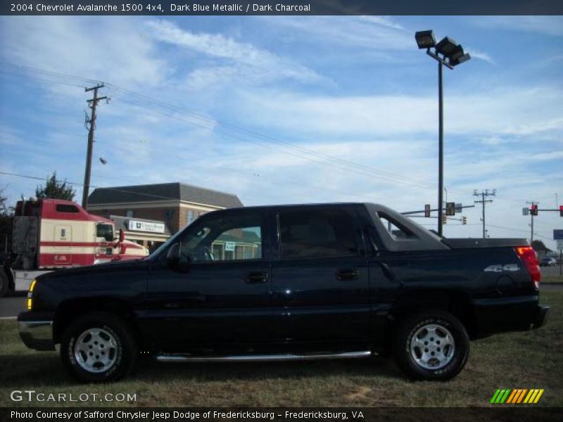 Dark Blue Metallic / Dark Charcoal 2004 Chevrolet Avalanche 1500 4x4