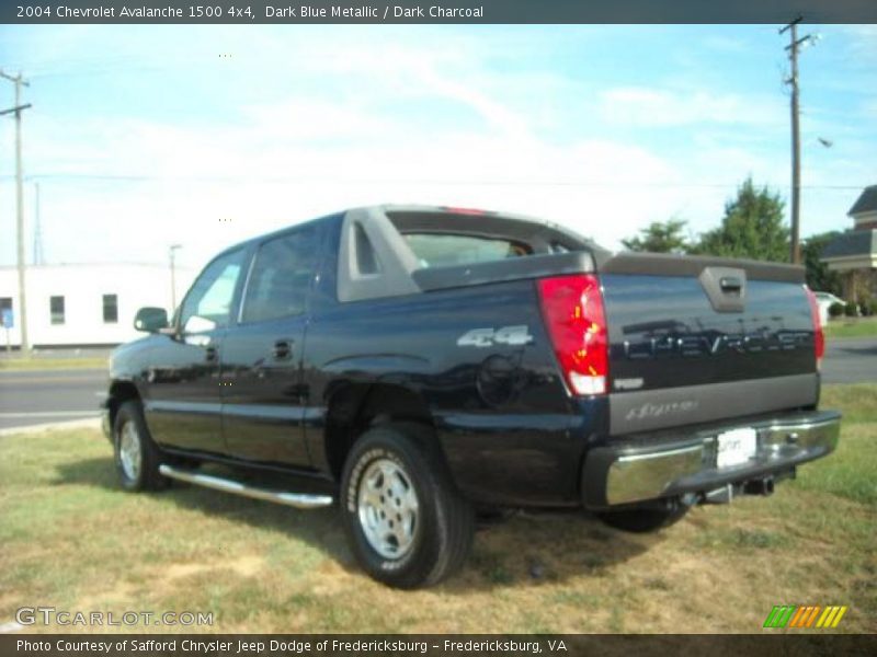 Dark Blue Metallic / Dark Charcoal 2004 Chevrolet Avalanche 1500 4x4
