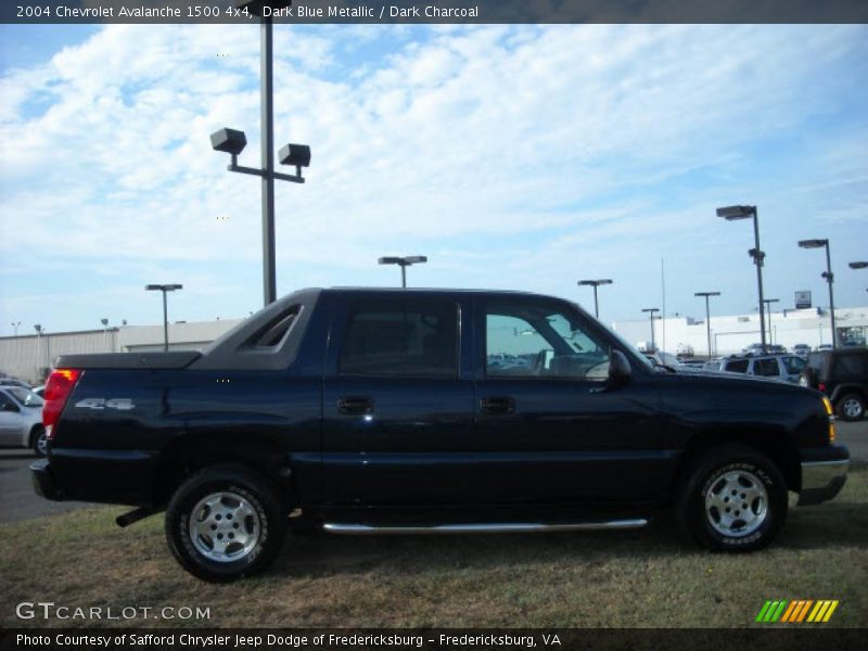 Dark Blue Metallic / Dark Charcoal 2004 Chevrolet Avalanche 1500 4x4