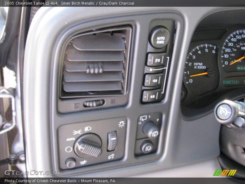 Silver Birch Metallic / Gray/Dark Charcoal 2005 Chevrolet Tahoe LS 4x4