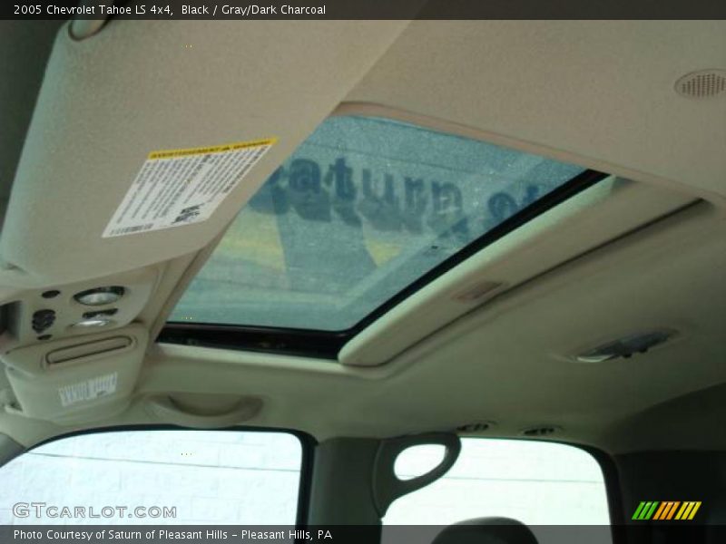 Black / Gray/Dark Charcoal 2005 Chevrolet Tahoe LS 4x4