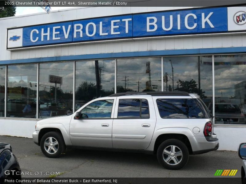 Silverstone Metallic / Ebony 2005 Chevrolet TrailBlazer EXT LT 4x4