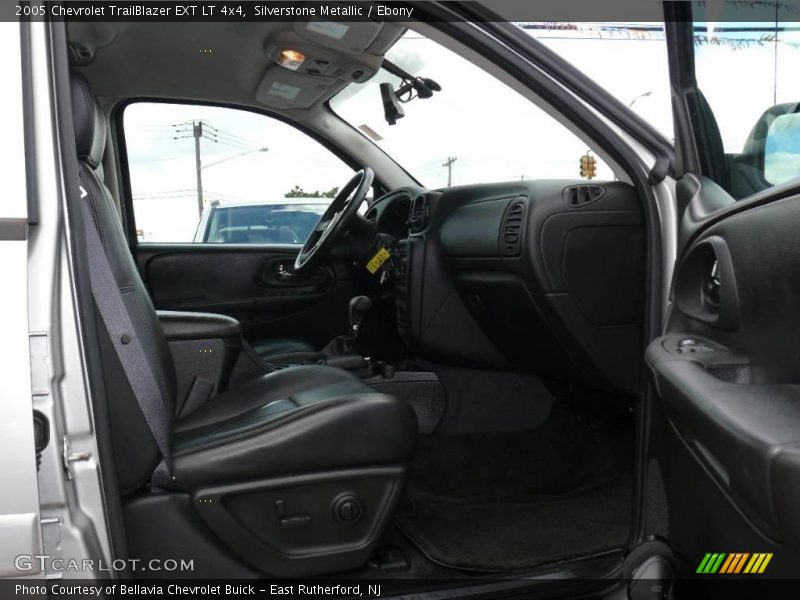 Silverstone Metallic / Ebony 2005 Chevrolet TrailBlazer EXT LT 4x4