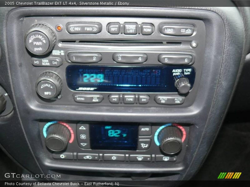 Silverstone Metallic / Ebony 2005 Chevrolet TrailBlazer EXT LT 4x4