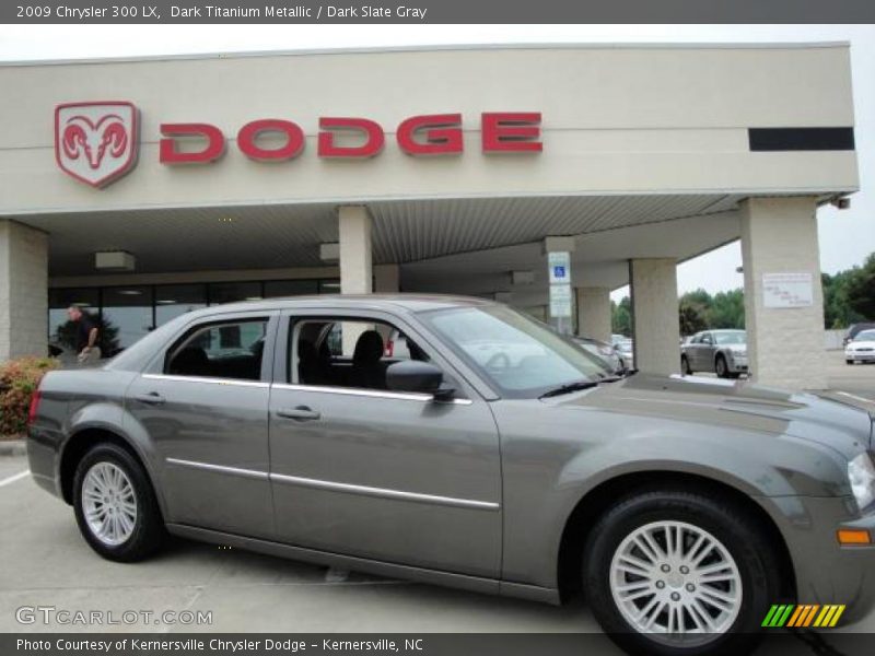 Dark Titanium Metallic / Dark Slate Gray 2009 Chrysler 300 LX