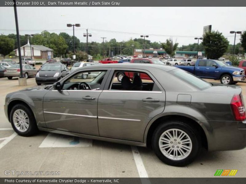 Dark Titanium Metallic / Dark Slate Gray 2009 Chrysler 300 LX