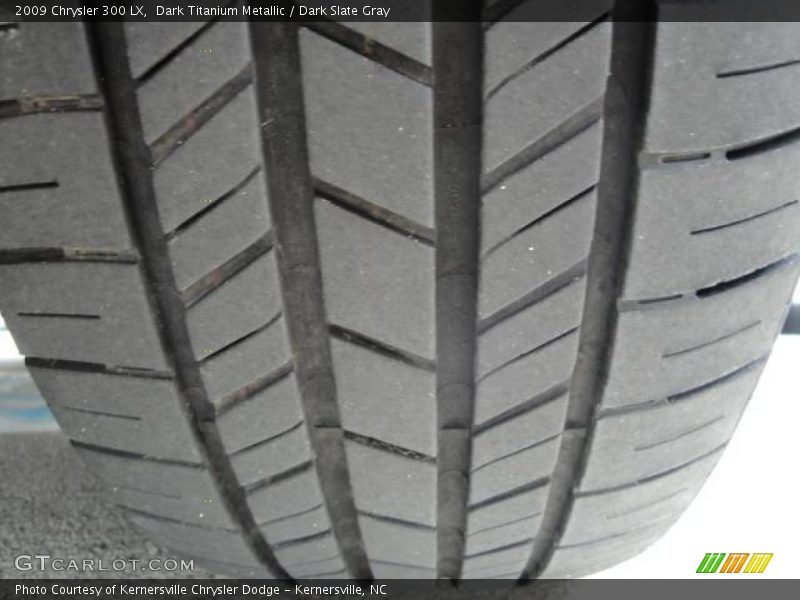 Dark Titanium Metallic / Dark Slate Gray 2009 Chrysler 300 LX