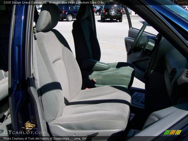 Midnight Blue Pearl / Medium Slate Gray 2006 Dodge Grand Caravan SE
