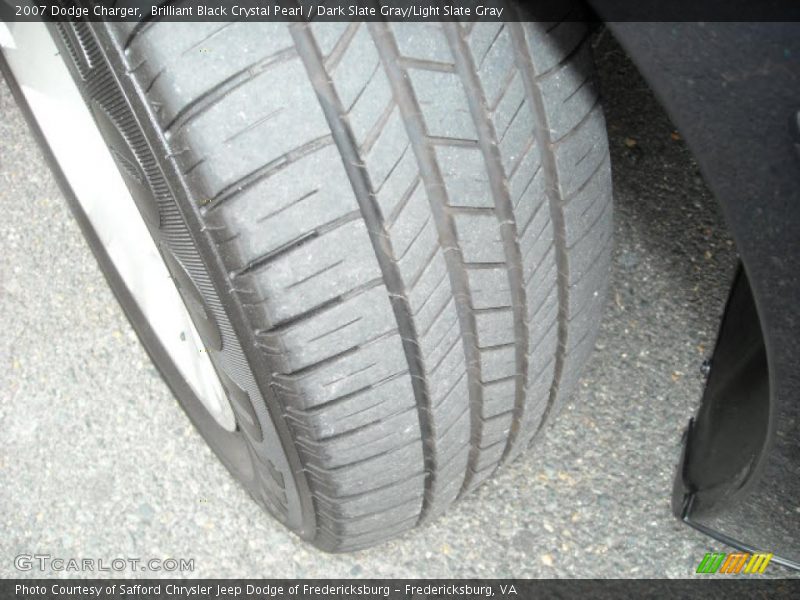 Brilliant Black Crystal Pearl / Dark Slate Gray/Light Slate Gray 2007 Dodge Charger