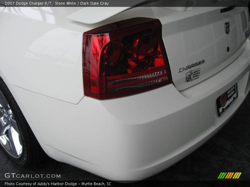 Stone White / Dark Slate Gray 2007 Dodge Charger R/T