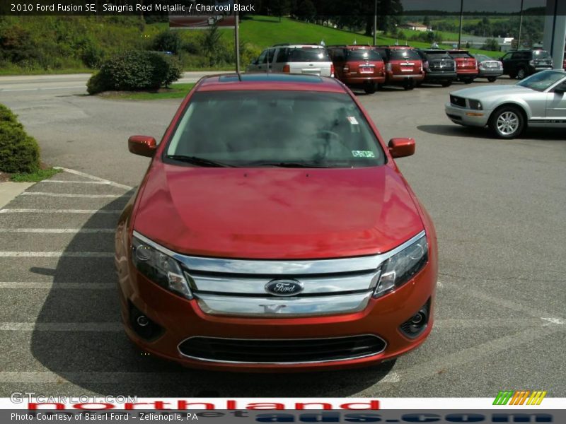 Sangria Red Metallic / Charcoal Black 2010 Ford Fusion SE