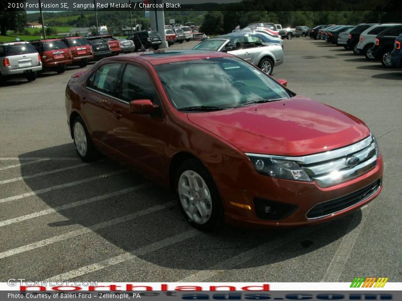 Sangria Red Metallic / Charcoal Black 2010 Ford Fusion SE
