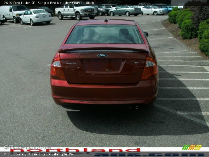 Sangria Red Metallic / Charcoal Black 2010 Ford Fusion SE