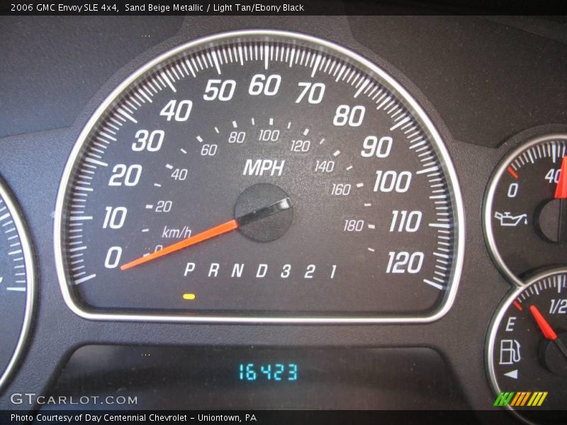 Sand Beige Metallic / Light Tan/Ebony Black 2006 GMC Envoy SLE 4x4