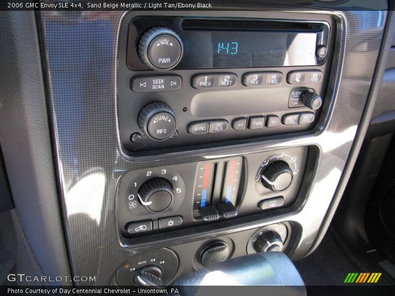 Sand Beige Metallic / Light Tan/Ebony Black 2006 GMC Envoy SLE 4x4