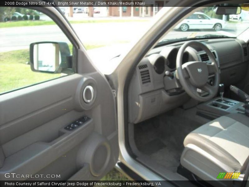 Bright Silver Metallic / Dark Khaki/Medium Khaki 2008 Dodge Nitro SXT 4x4