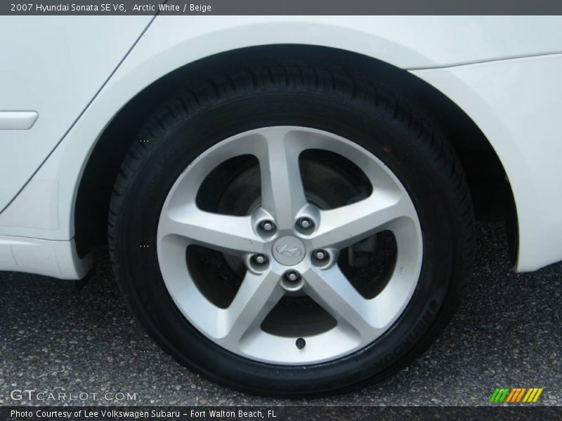 Arctic White / Beige 2007 Hyundai Sonata SE V6
