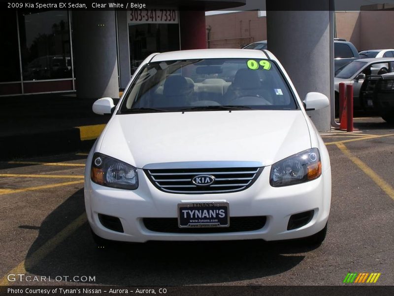 Clear White / Beige 2009 Kia Spectra EX Sedan