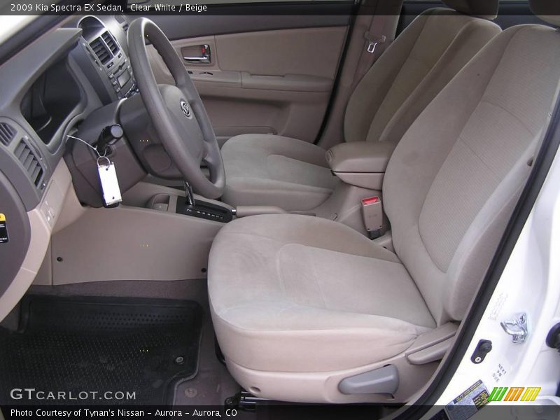 Clear White / Beige 2009 Kia Spectra EX Sedan