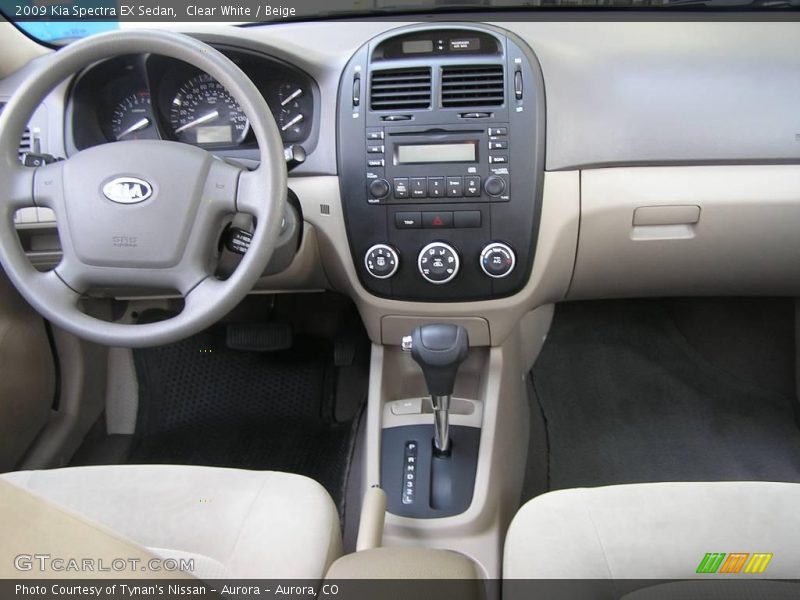 Clear White / Beige 2009 Kia Spectra EX Sedan