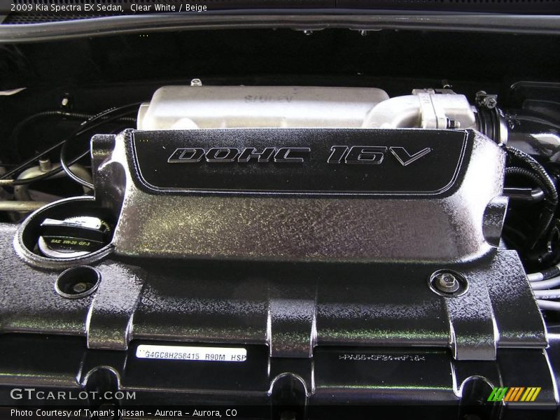 Clear White / Beige 2009 Kia Spectra EX Sedan