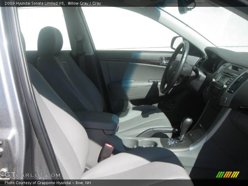 Willow Gray / Gray 2009 Hyundai Sonata Limited V6