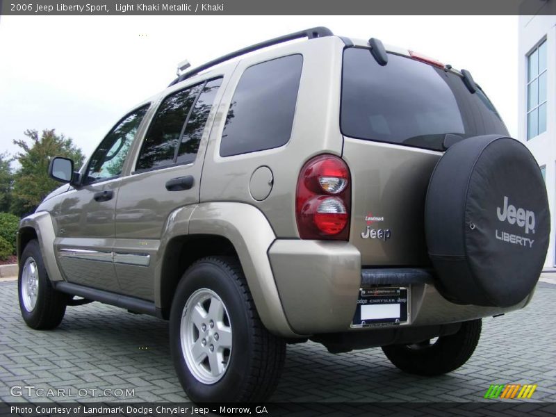 Light Khaki Metallic / Khaki 2006 Jeep Liberty Sport