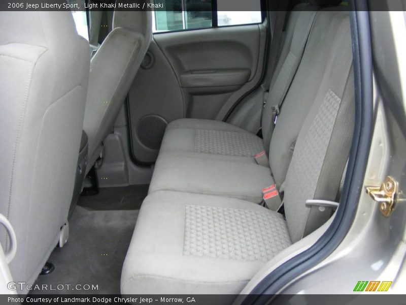 Light Khaki Metallic / Khaki 2006 Jeep Liberty Sport