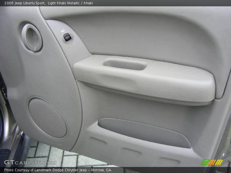 Light Khaki Metallic / Khaki 2006 Jeep Liberty Sport