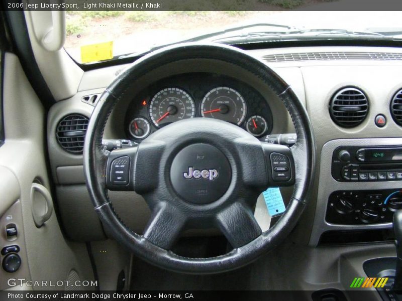 Light Khaki Metallic / Khaki 2006 Jeep Liberty Sport