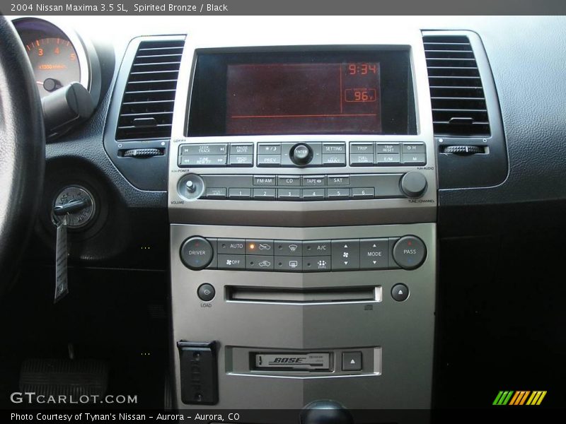 Spirited Bronze / Black 2004 Nissan Maxima 3.5 SL
