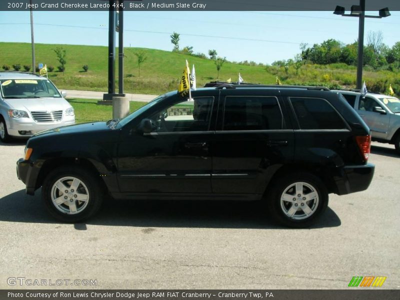 Black / Medium Slate Gray 2007 Jeep Grand Cherokee Laredo 4x4