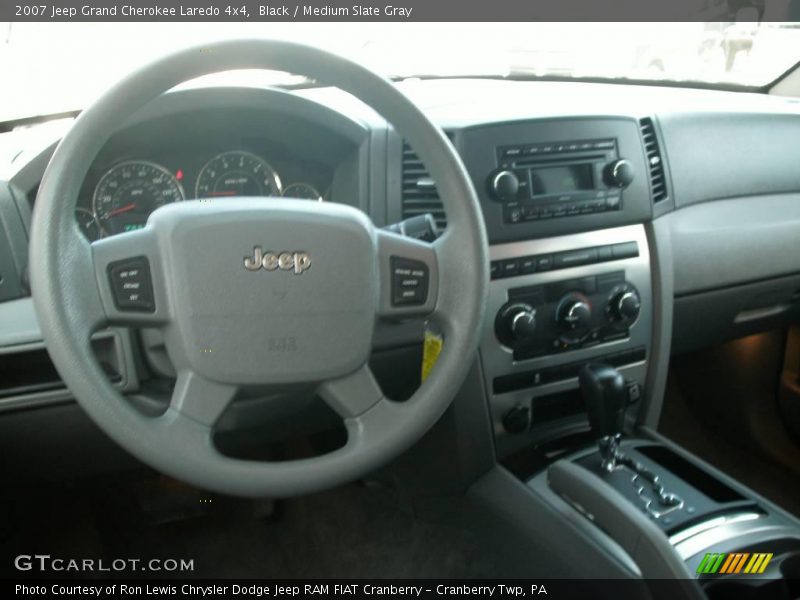 Black / Medium Slate Gray 2007 Jeep Grand Cherokee Laredo 4x4