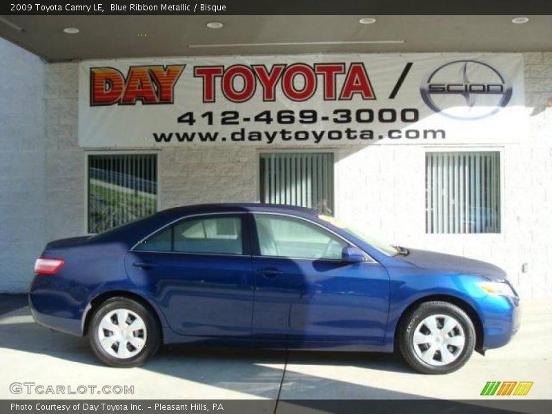 Blue Ribbon Metallic / Bisque 2009 Toyota Camry LE