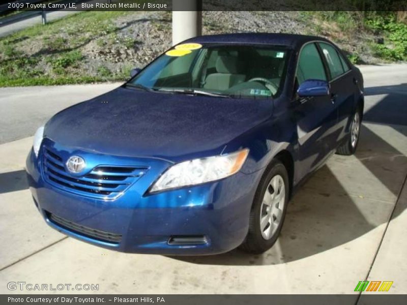 Blue Ribbon Metallic / Bisque 2009 Toyota Camry LE