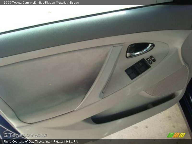 Blue Ribbon Metallic / Bisque 2009 Toyota Camry LE